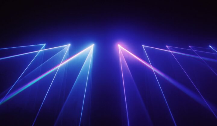 Swiss laser stays ultra-stable without active electronic control