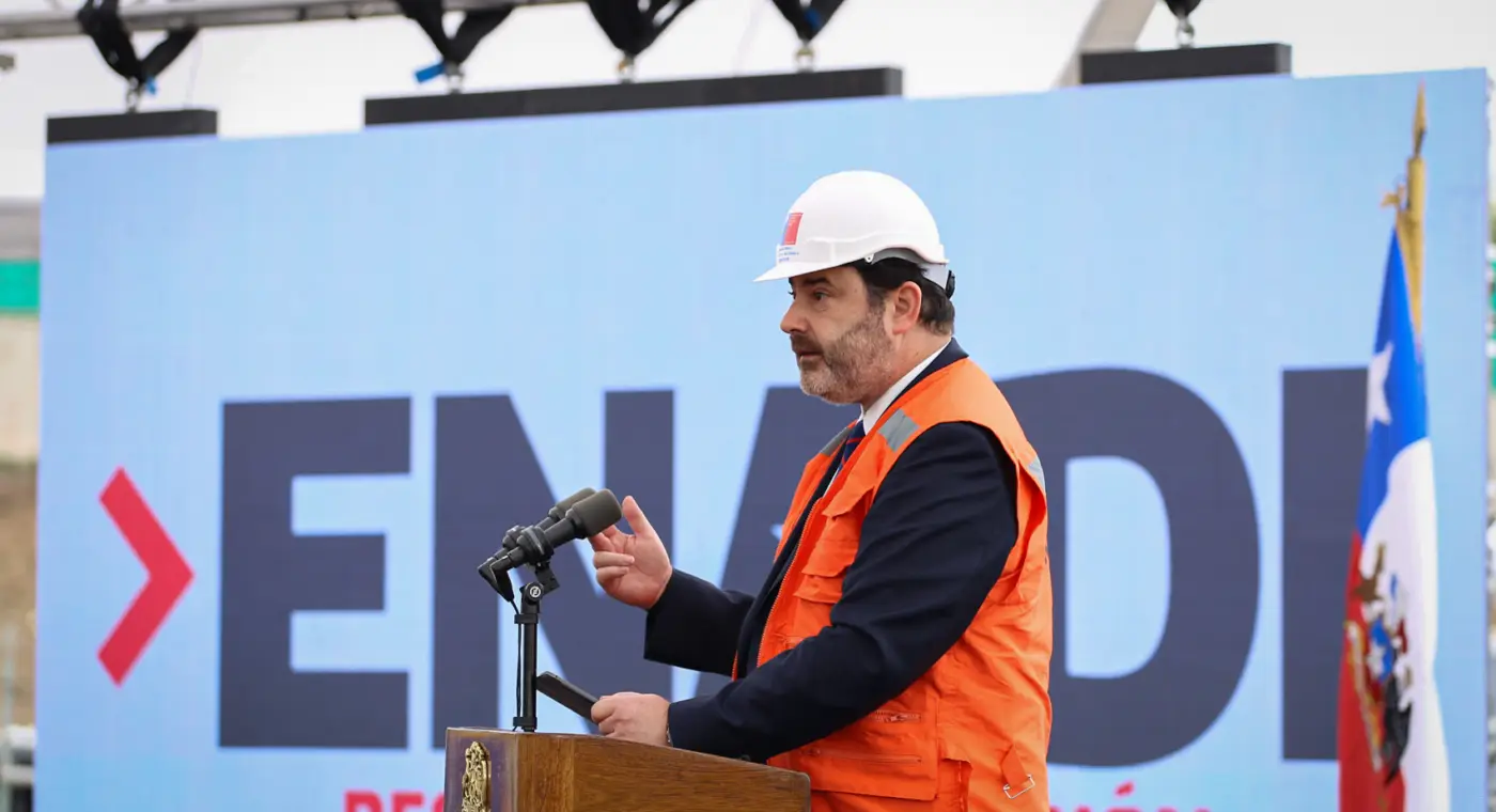 Presidente e autoridades no lançamento da ENADI 2026 no Chile