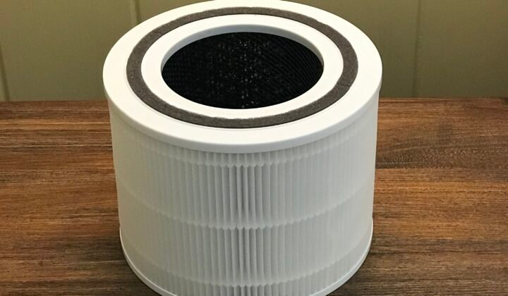 Filtro HEPA e de carbono usado para ilustrar tecnologia coreana de purificação do ar automóvel