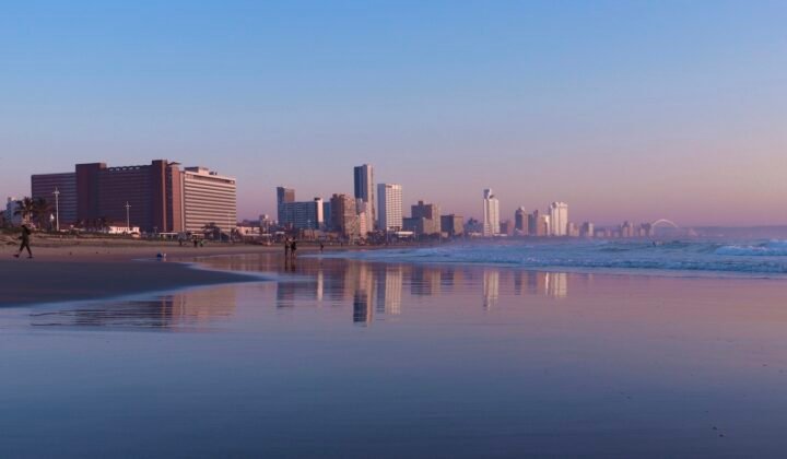 Durban une várias religiões numa caminhada de oração pela cidade