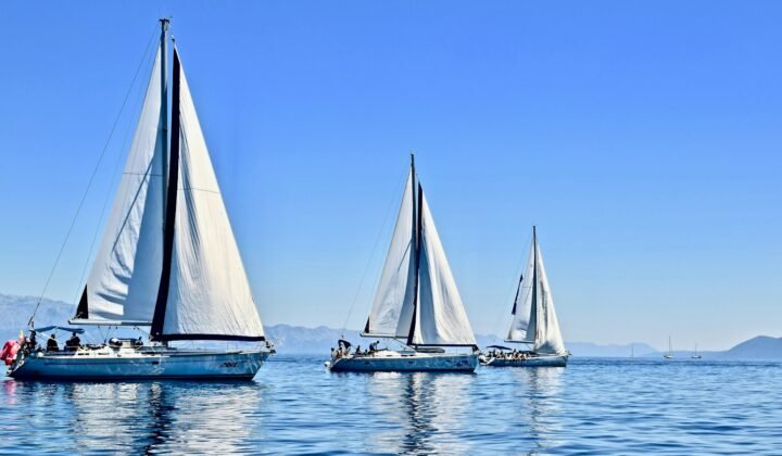 Furio Benussi wins the Barcolana for the fourth year running, in his 50th race