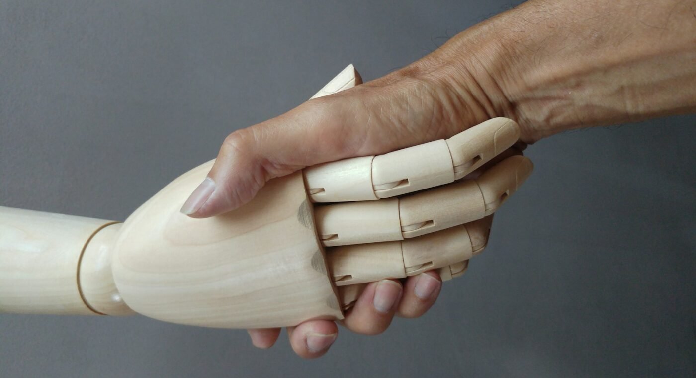 Finnish researcher aims for prosthetic hands that feel natural for a lifetime