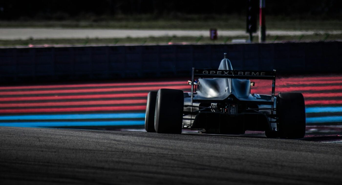 Kimi Antonelli, 20 ans, renforce son avance au championnat du monde de Formule 1