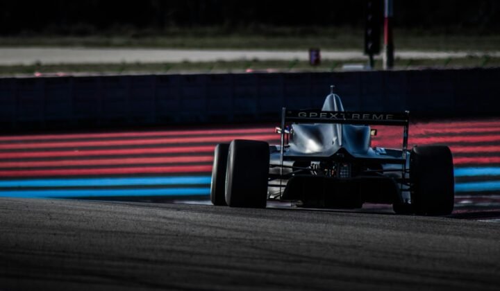 Kimi Antonelli, 20, extends his lead in the Formula 1 world championship