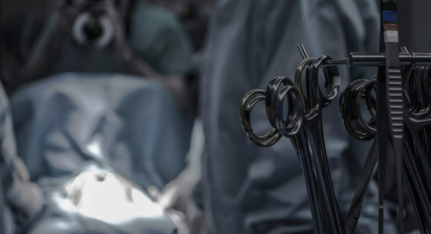 Angola realiza as primeiras cirurgias robóticas aos rins com médicos angolanos