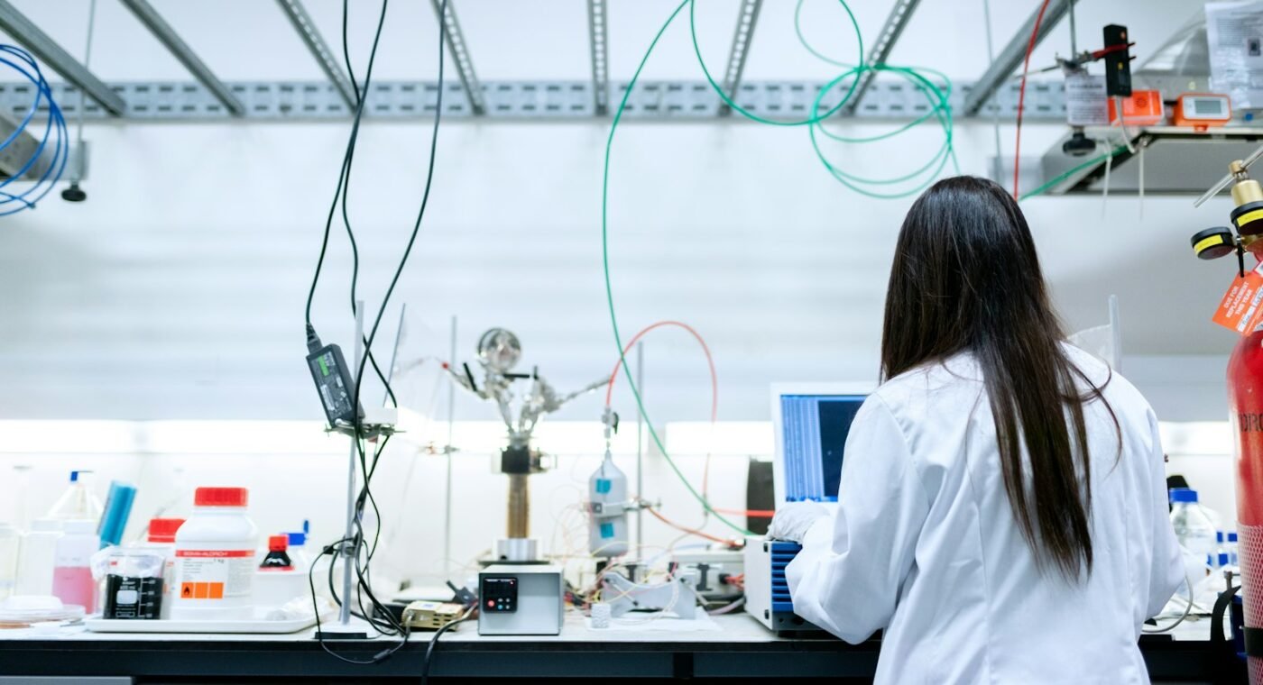 Investigadores do CSIC criam baterias zinco-ar até 80% mais potentes