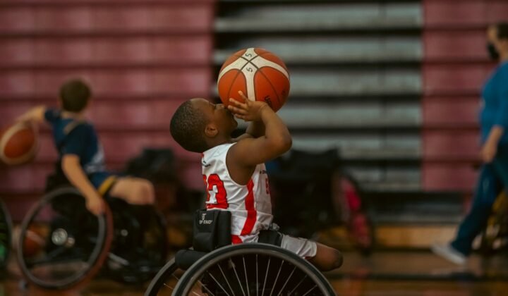 Comité Paralímpico Internacional já formou 250 líderes locais para expandir o desporto adaptado