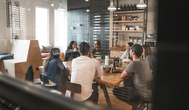Espanha bate recorde de trabalhadores inscritos na Segurança Social em setembro