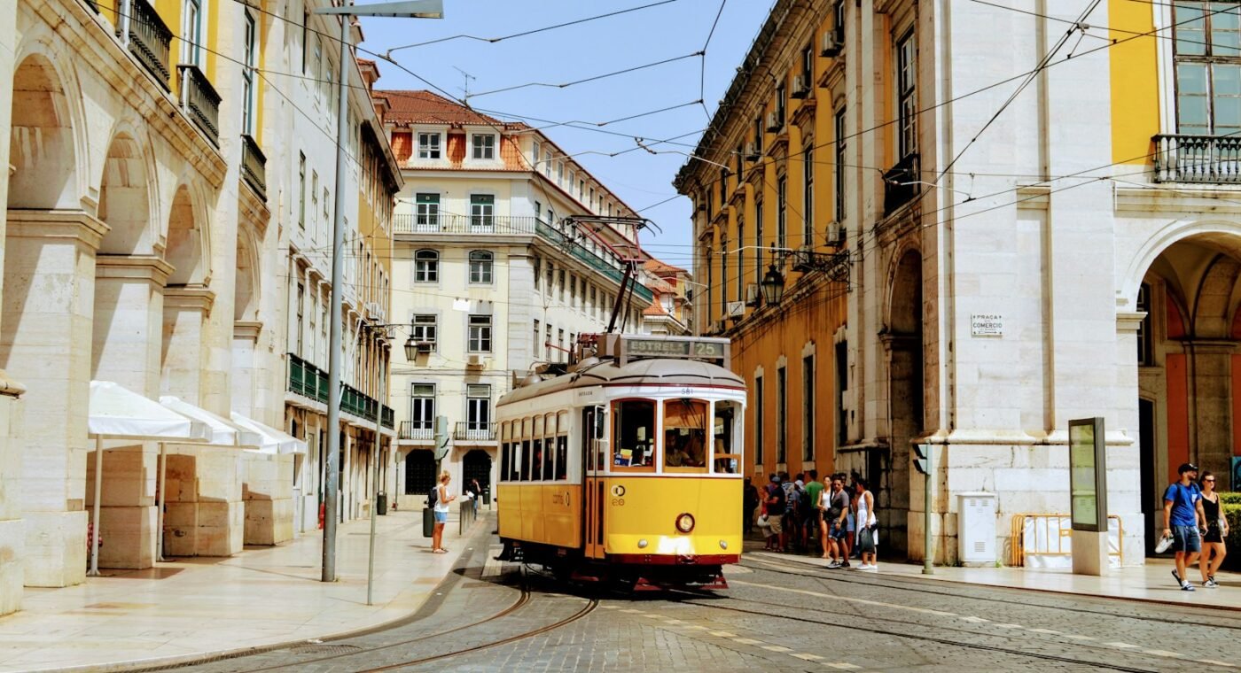 Lisboa eleita o destino de viagem mais feliz do mundo