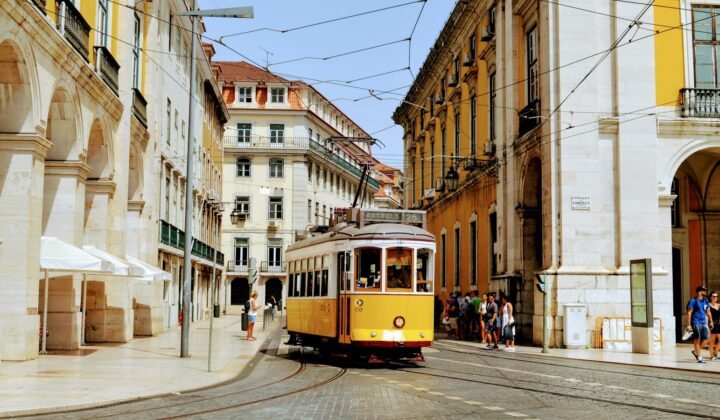 Lisboa eleita o destino de viagem mais feliz do mundo