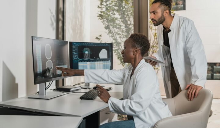 Inteligência artificial alemã deteta osteoporose em exames TAC já feitos por outros motivos