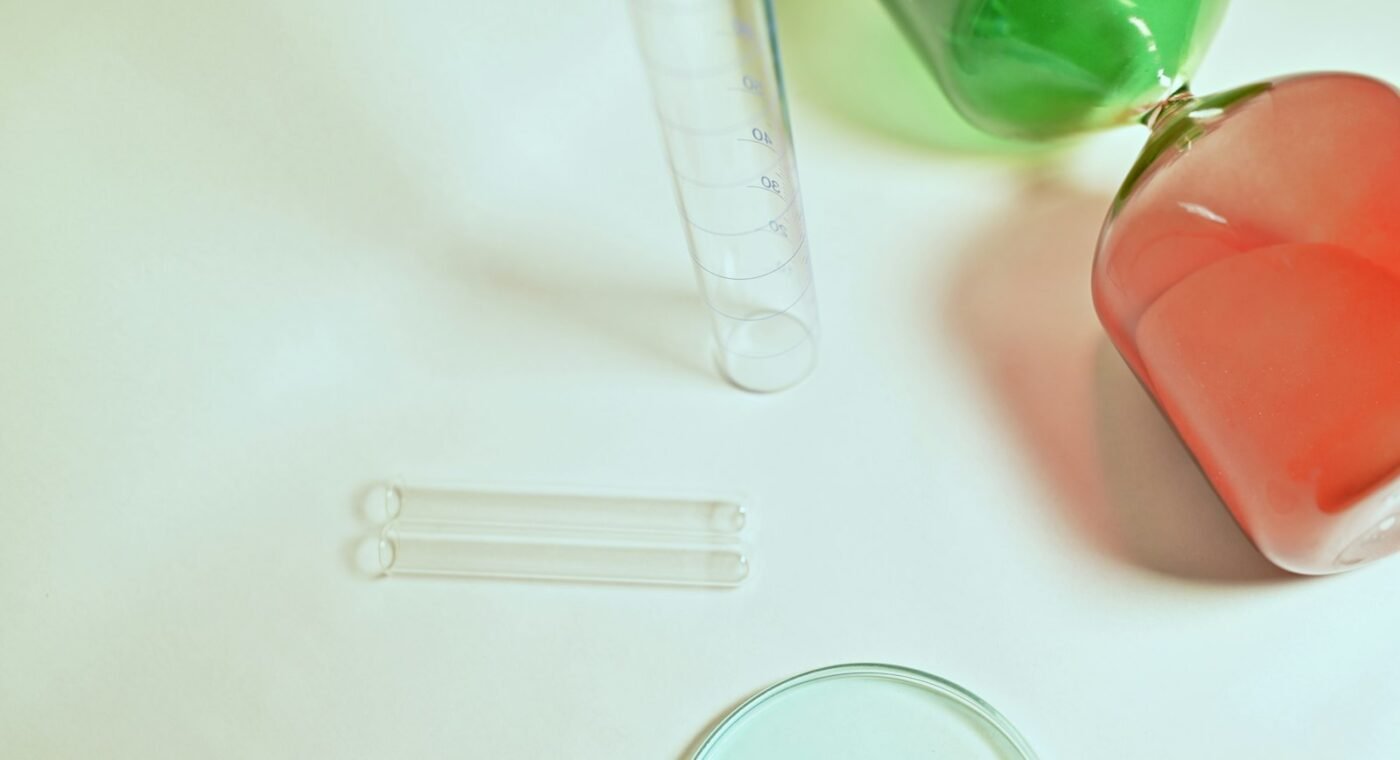 Natural compound from soil bacteria proves effective against dangerous gut infection