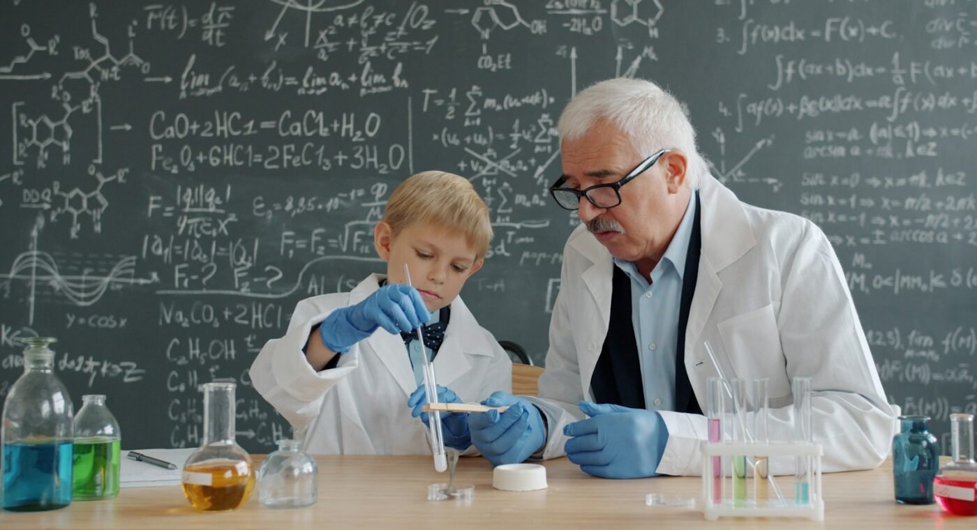 MIT lança iniciativa para reforçar o ensino das ciências e da matemática em todo o país