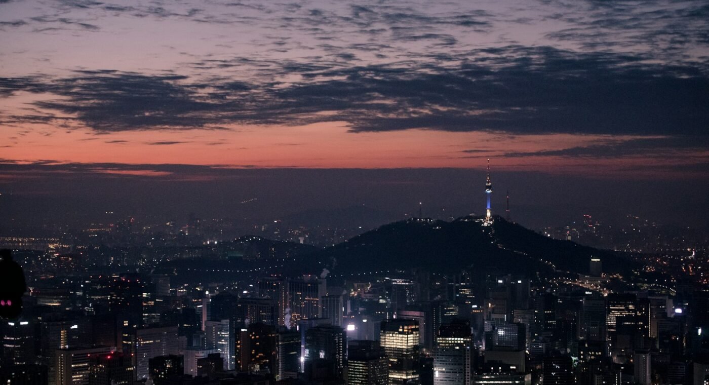 Seul eleita pela primeira vez a melhor grande cidade do mundo pelos leitores da Condé Nast Traveler