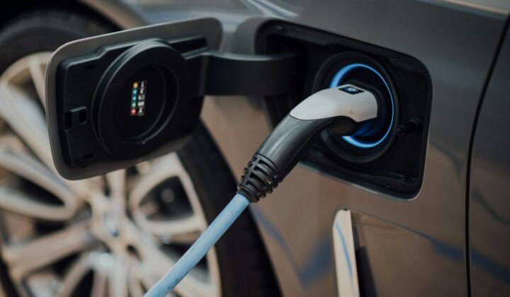 Imagem ilustrativa: Carros elétricos com muitos quilómetros chumbam menos na inspeção do que os carros a gasolina
