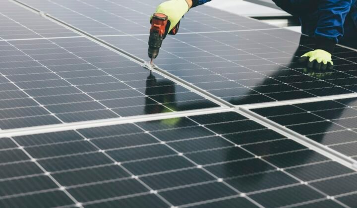 Thin polymer film keeps perovskite solar cells at 98% efficiency after a year