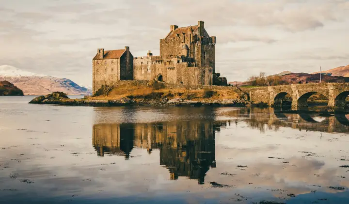 Scottish castles come alive with knights and embroiderers for Big Living History Week