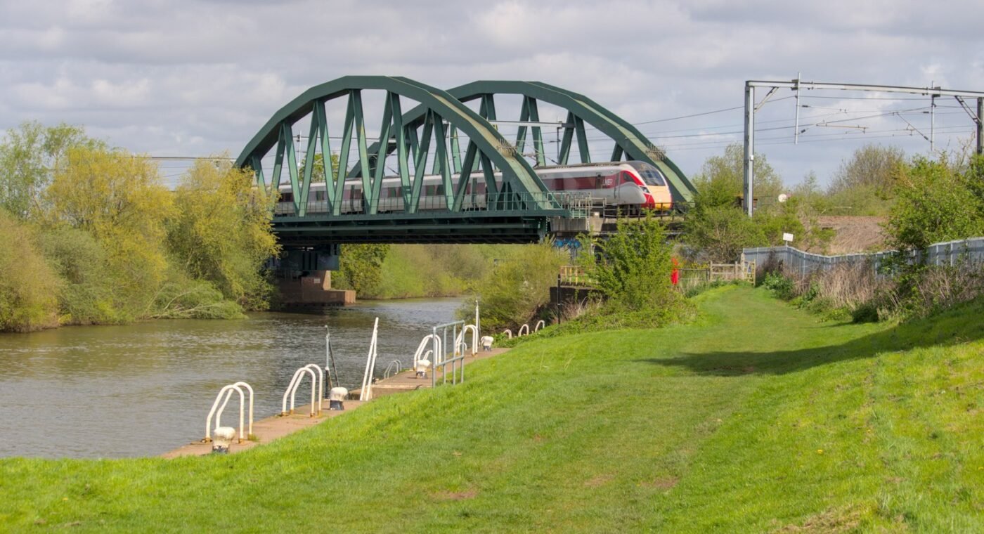Trains reconnect Germany and the Netherlands after almost 11 years